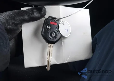 2015 Subaru Legacy 2.5I Premium z USA, uszkodzony, nr VIN 4S3BNAC68F3020570